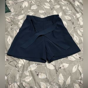 COPY - Lululemon tie up shorts